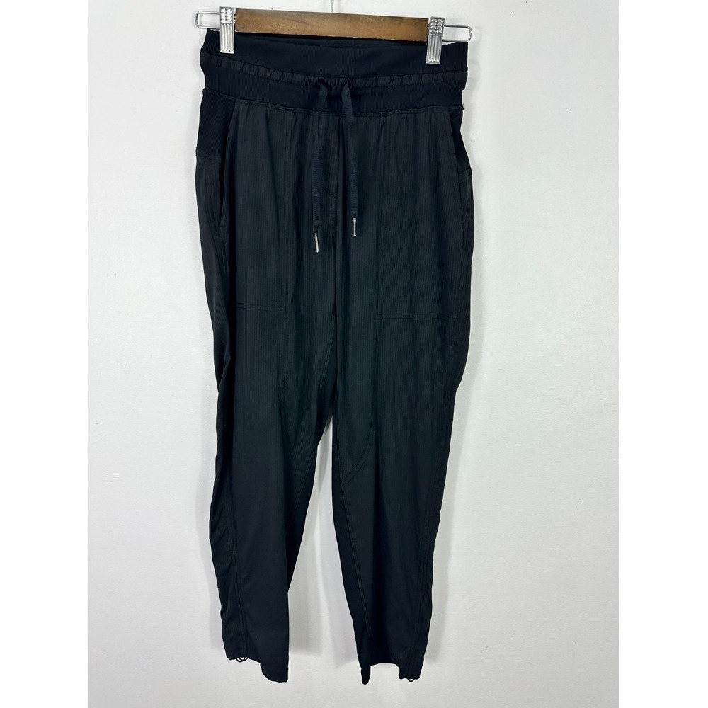 Lululemon‎ Dance Studio Mid-Rise Pants Black Womens Size 2